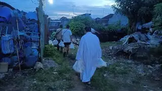 Proses Pengemasan Beras Jimpitan. APP 2023. Gereja MDKS