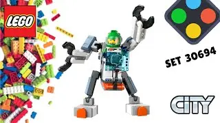 LEGO 30694 Space Science Suit &ndash; Mini Astronaut Build!