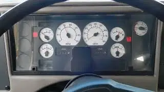 2002 International T444E Cold Start
