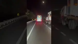 Hey Rajeshwar Travels overtake by car baroda expressway #shorts #bus