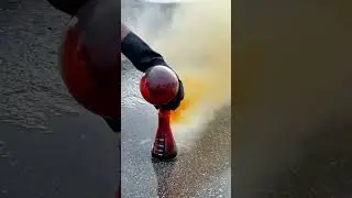 Bromine Versus Vegetable Oil! #scienceshorts #BromineReaction #chemistry