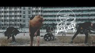 Middleway - เสี่ยง [Official Music Video]