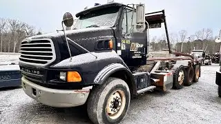 (J71579) 2004 Sterling L9500, TRUCK-