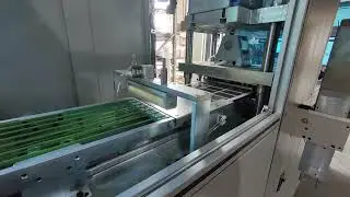 Full automatic plastic PVC ID card punching cutting machine with automatic feeding PVC sheets