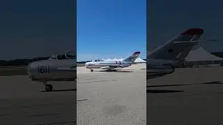 MIG-17F Fighter Jet - Startup - Taxi #warbirds #mig17 #fighterjet #Russian #military #aircraft #jets
