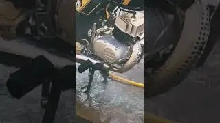💫💢max 💯attitude status bike 🏍 wash in road 💥