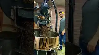 #coffeeroast #roastmachine #espresso #filter #blackcoffee #capuccino #workhardplayhard #roastdigger