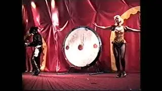 MAGIC CIRCUS  (Bozena Szulc /Tarzan ( Far West show), Edith antipodiste  , Bill Kartoum dir Circus