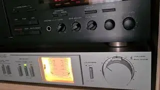 AKAI am-u01