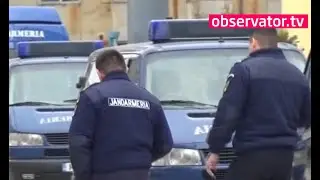 Un elev din Bistrița, amenințat cu cuțitul, în curtea şcolii