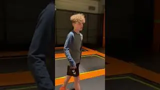 Ne jamais &ecirc;tre puni pour venir au Jump Park 😬 #trampolinepark #humour #loisir