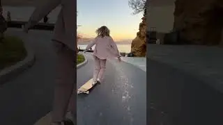 Girl Skateboarding #adventure #girls #skating #skateboarding