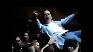90s Crowd Surfing 