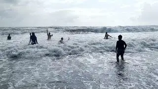 TAMPISAW SA DAGAT NA MALAKAS ANG ALON