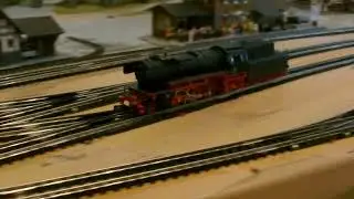 Spur N Fleischmann Schlepptenderlok BR 23 Digital mit Sound - Schnellfahrt (Video 2)
