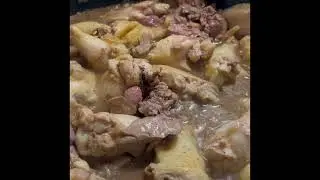 Chicken Adobo with Mushroom, Potato & Chicken Liver/Filipino - Style Braised Chicken) Recipe