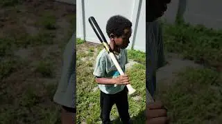 Sam Bat Unboxing - first Sam for AJ