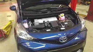 2016 Prius V Over & Under View!