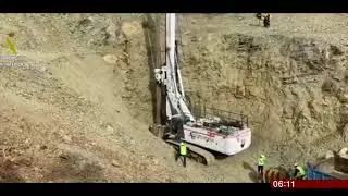 Rescuers digging tunnel to save trapped boy (Spain) - BBC News - 20th January 2019