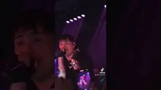 Tiago PZK - &ldquo;Prende la C&aacute;mara&rdquo; (en vivo en Londres)