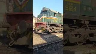 Live train derailed during shunting train coaches derailed #live #shorts #derailment #yt