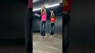 Kaliyo Jaisa ❤️.    #cheezbadi #explorepage #dancecover