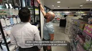 Pharmacie des Halles : Un Agencement Néo-Rétro Alliant Contrastes et Raffinement