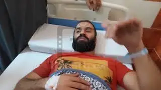 وفد الكنيسة يطمئن على البطل محمد أحد جيران كنيسة إمبابة وأنقذ بعض المصابين من داخل الكنيسة