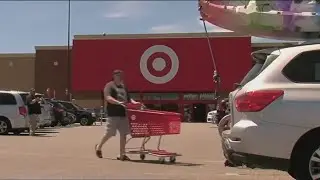 How retailers are dealing with overstock