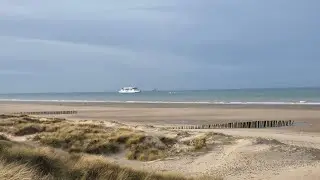 BB_MEDIA_Uk is live Dinghy Hunting on the Beaches of Calais 🇫🇷