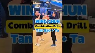 Tan Sao bukan bertahan.Ta bukan sekadar pukul.Wing Chun = defense & attack dalam satu napas.