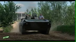 Vatertag im Offroadkessel Landsberg Mai 2024. Dr&ouml;hnende Motoren und rasselnde Panzerketten.
