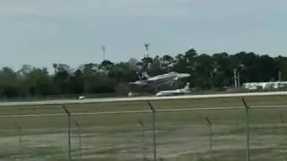 F-18 landing in DAB