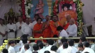 Sathya Sai Baba funeral Samadhi last moment highlights HD
