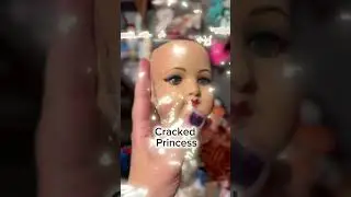 Working on Halloween Dolls! #dollartist #halloweendolls #dollcollecting