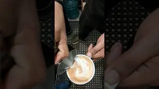 Making a jaggery latte #jaggery #latteart #cafe #coffee