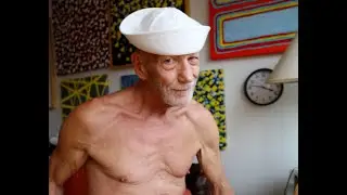 QUEER 80 YEAR OLD MAN WORKING OUT.  #oldman #workout #queer #gay #exercise #dumbbells #toetouching