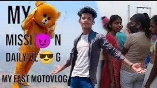 Cute girls reaction on market reaction 😆 