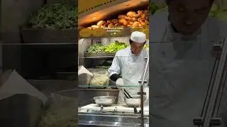 Затмить все остальные роллы с куриным салатом &laquo;Цезарь&raquo; в Денвере было бы просто невозможно 🥬 #den...
