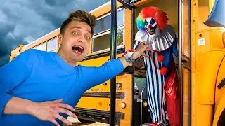 JAK ZOBACZYSZ AUTOBUS PEŁEN KLAUNÓW, UCIEKAJ!