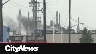Massive fire at Etobicoke waste facility breaks out