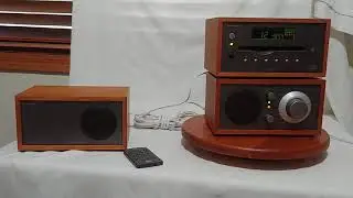 Tivoli Audio model Two desktop radio