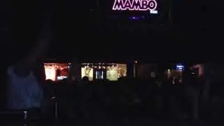 Arno Cost @ Pacha London, 7/12/2013 Track ID?????