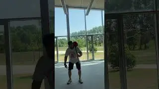 Bazooka Squat 10’ / 15 kg  206 Rep