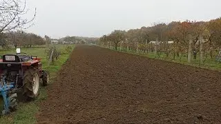 Szántás kevesebb szöveggel :⁠-⁠)