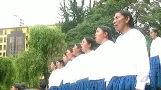 Un Dia a la Vez - Coro Heraldos de Paz (La Paz - Bolivia)