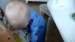 Mummi klifrar