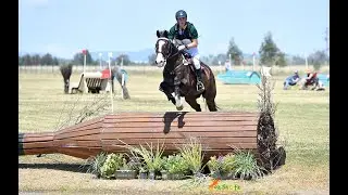 Liam Mackenzie-Smith on Sandhills Invader at ISHE Tamworth 2025
