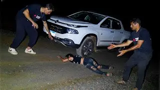Она оживила мертвых, и в итоге мы ее переехали.