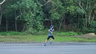 Running form | 4:15/km pace | 4x2KM speed session | Half marathon effort